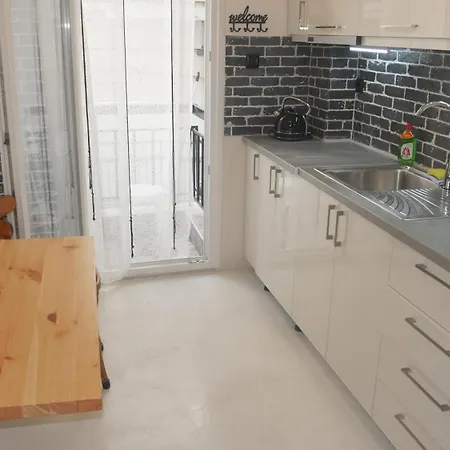 Anna House Apartment